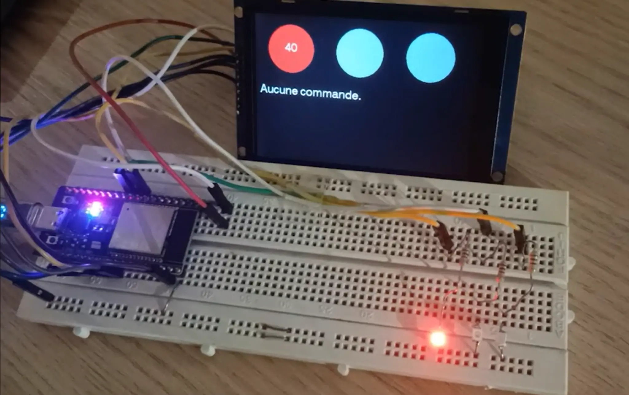 Figure 6 — Autre état LEDs + compteur + texte